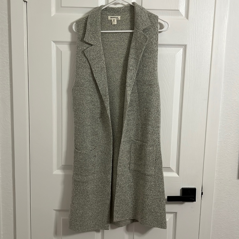 Long sleeveless cardigan